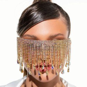 Sunglasses with crystals